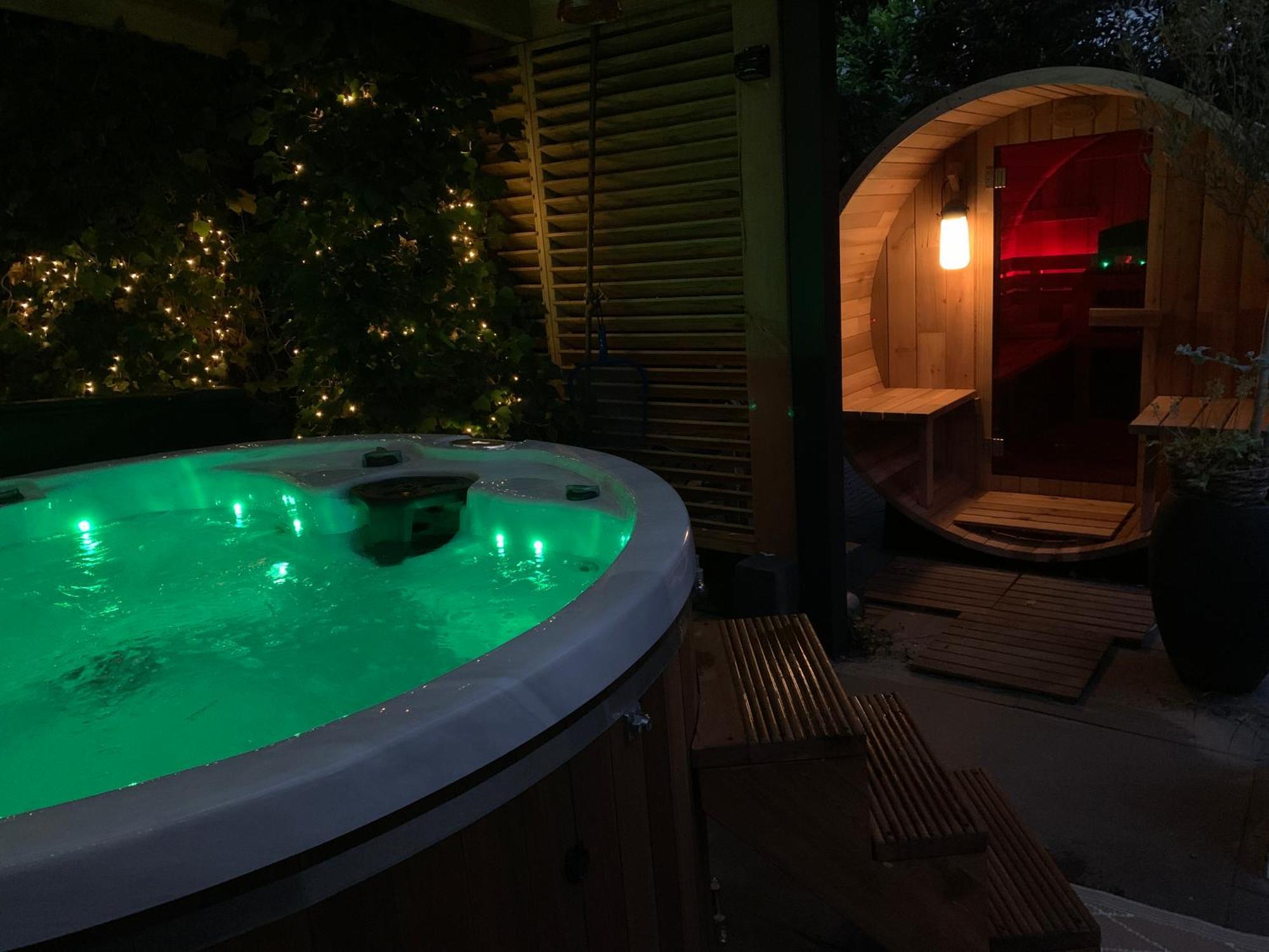 Romantisch Wellness Appartement Met Prive Hottub Sauna Gamesroom Den Ham Exterior foto